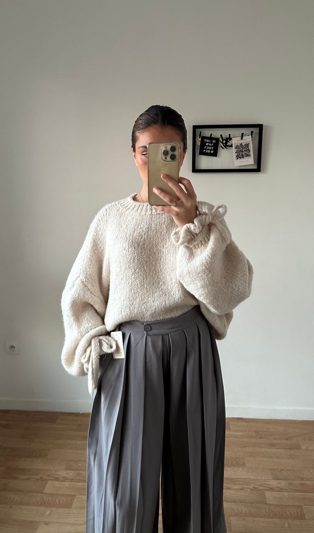 PULL à manches nouées