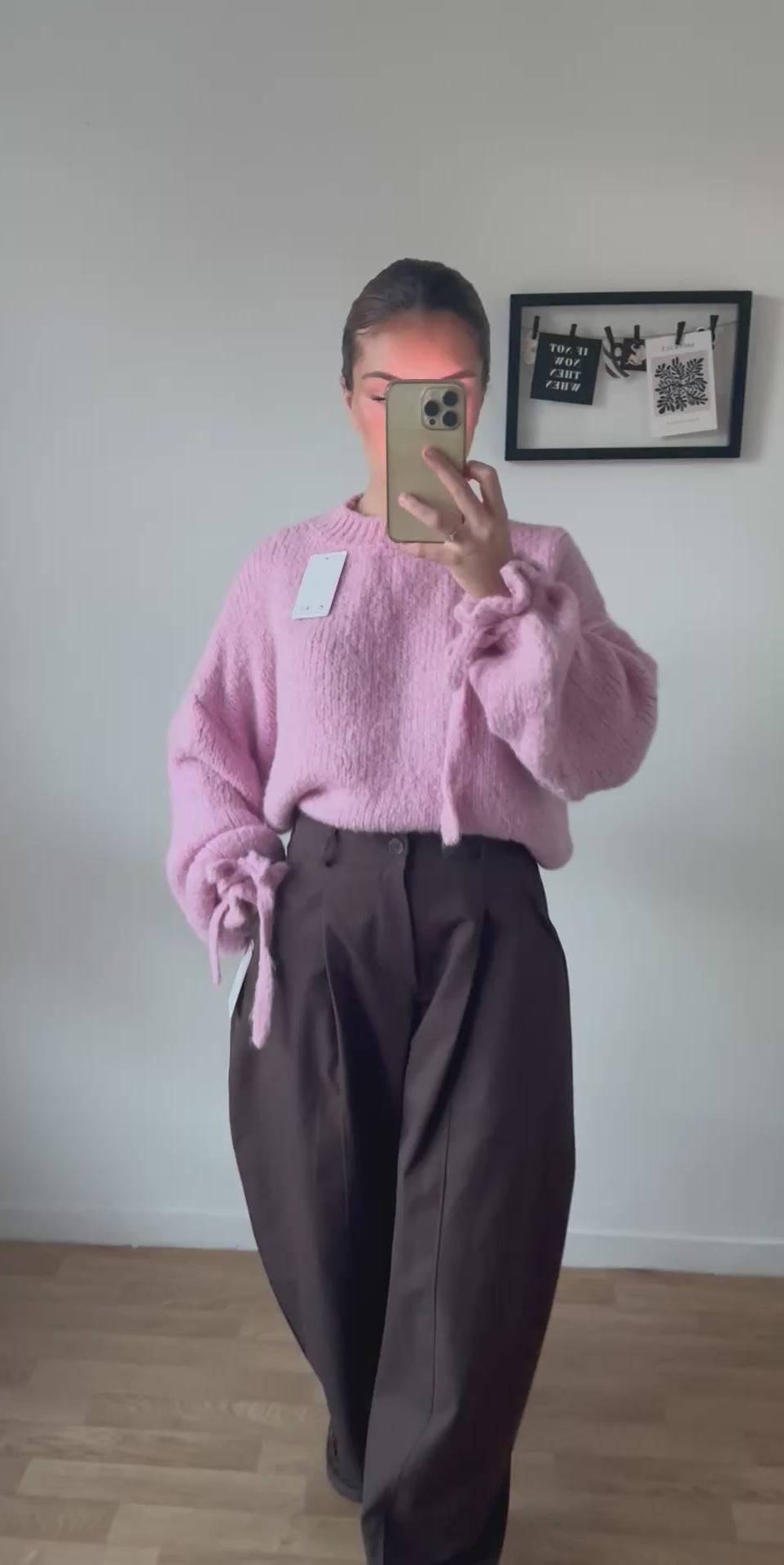 PULL à manches nouées
